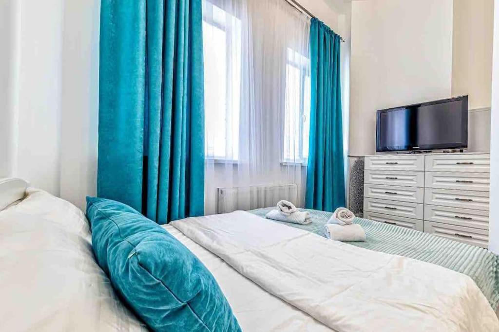 Уютная Квартира С Террасой В Сердце Столицы Apartment Taldykol Exterior foto