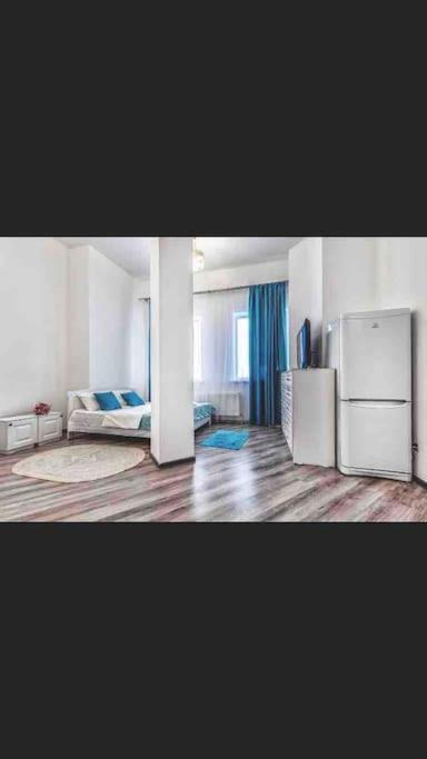 Уютная Квартира С Террасой В Сердце Столицы Apartment Taldykol Exterior foto